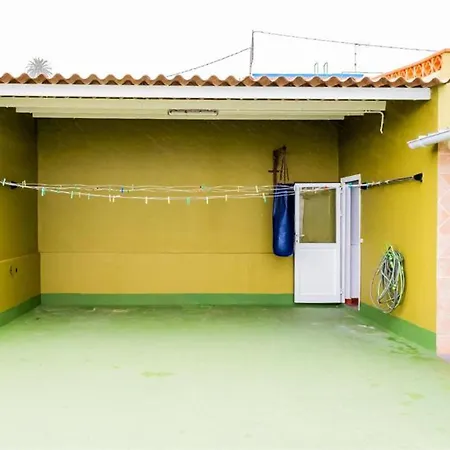 Live La Victoria Carril - Casa Acogedora Y Familiar Con Terraza Completa Dom wakacyjny La Victoria de Acentejo